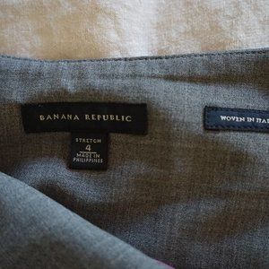 Banana Republic pencil skirt - size 4